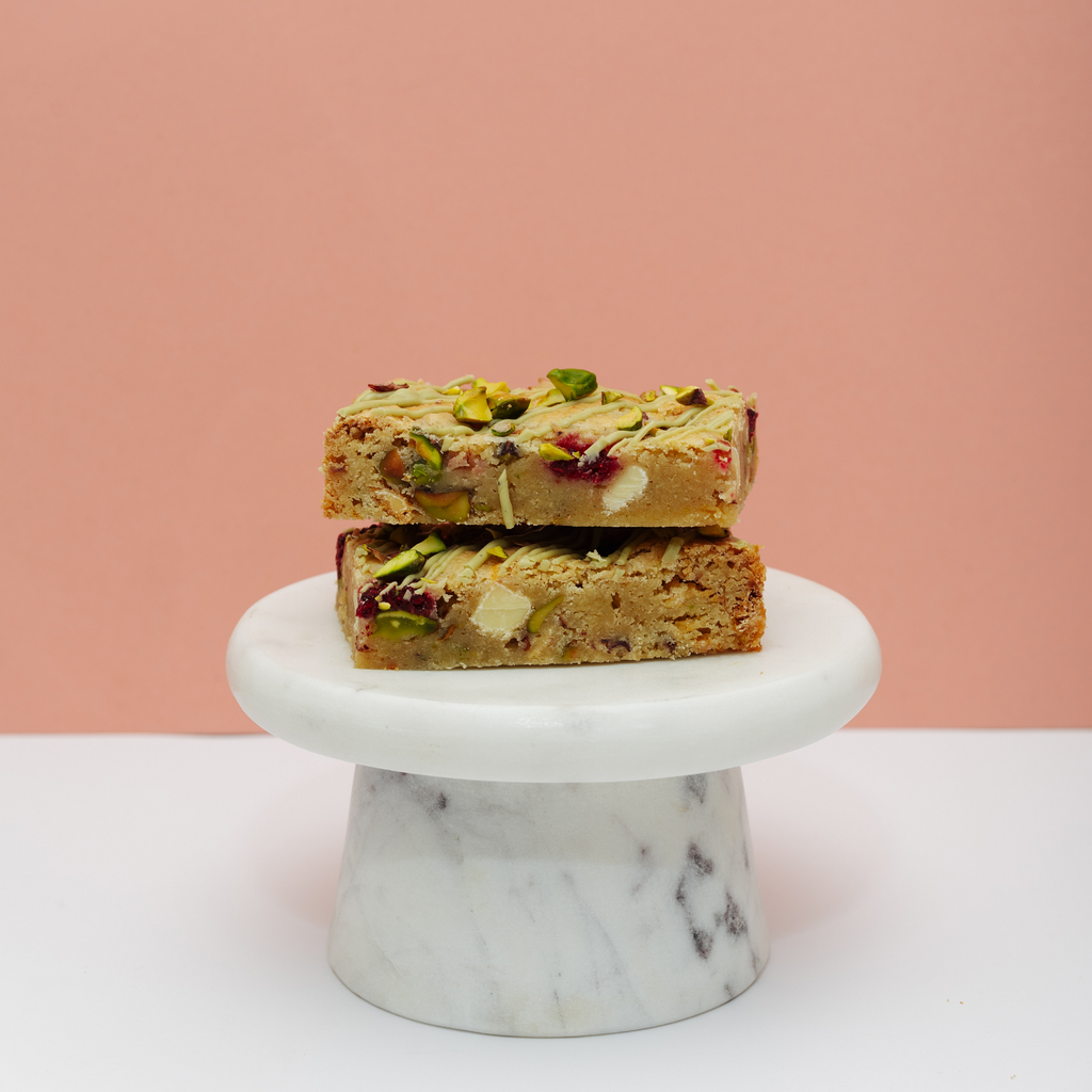 Blondie Rasberry Pistachio